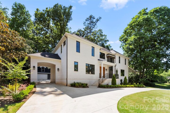 Property Photo:  1550 Coventry Road  NC 28211 