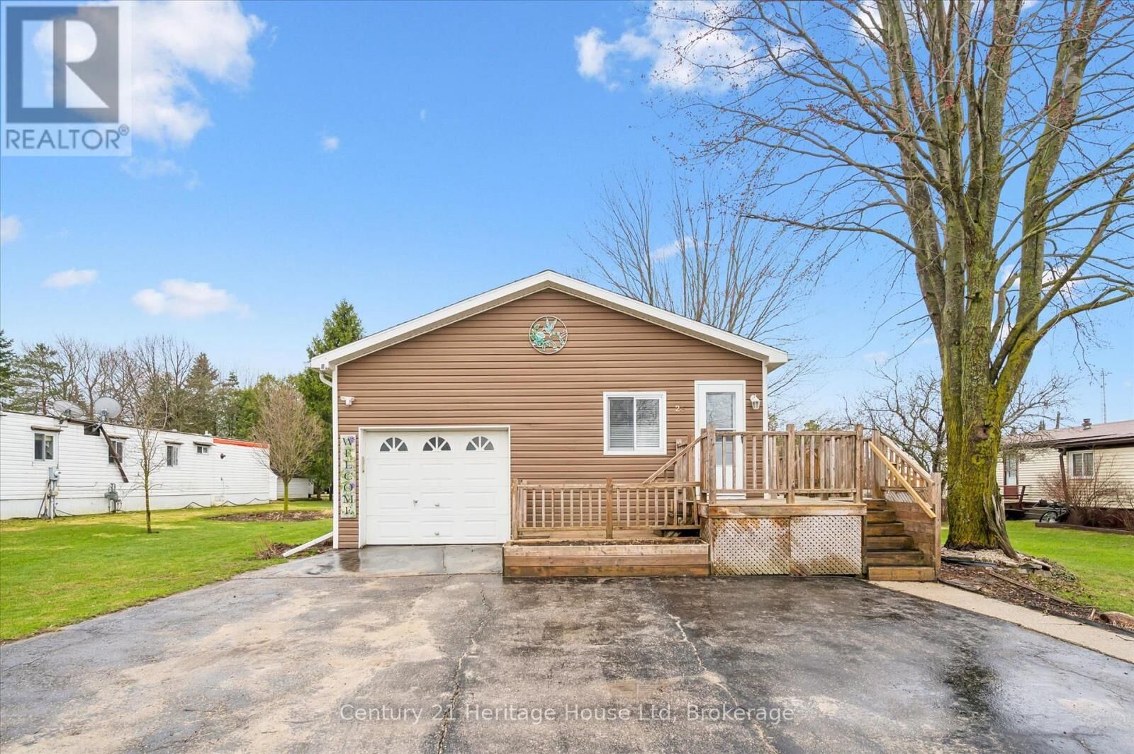 Property Photo:  25 Fourth Avenue  ON N0G 2K0 