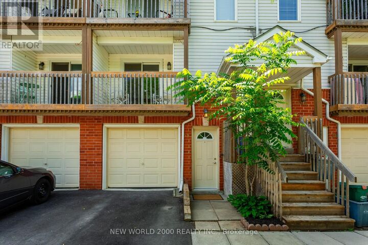 Property Photo:  58 Stewart Maclaren Road 58  ON L7G 5L9 