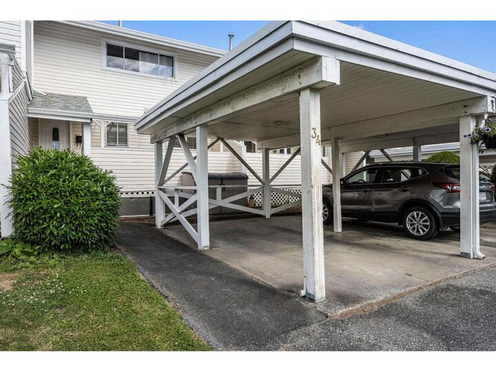 Property Photo: 45215 Wolfe Road 34 BC V2P 1V5