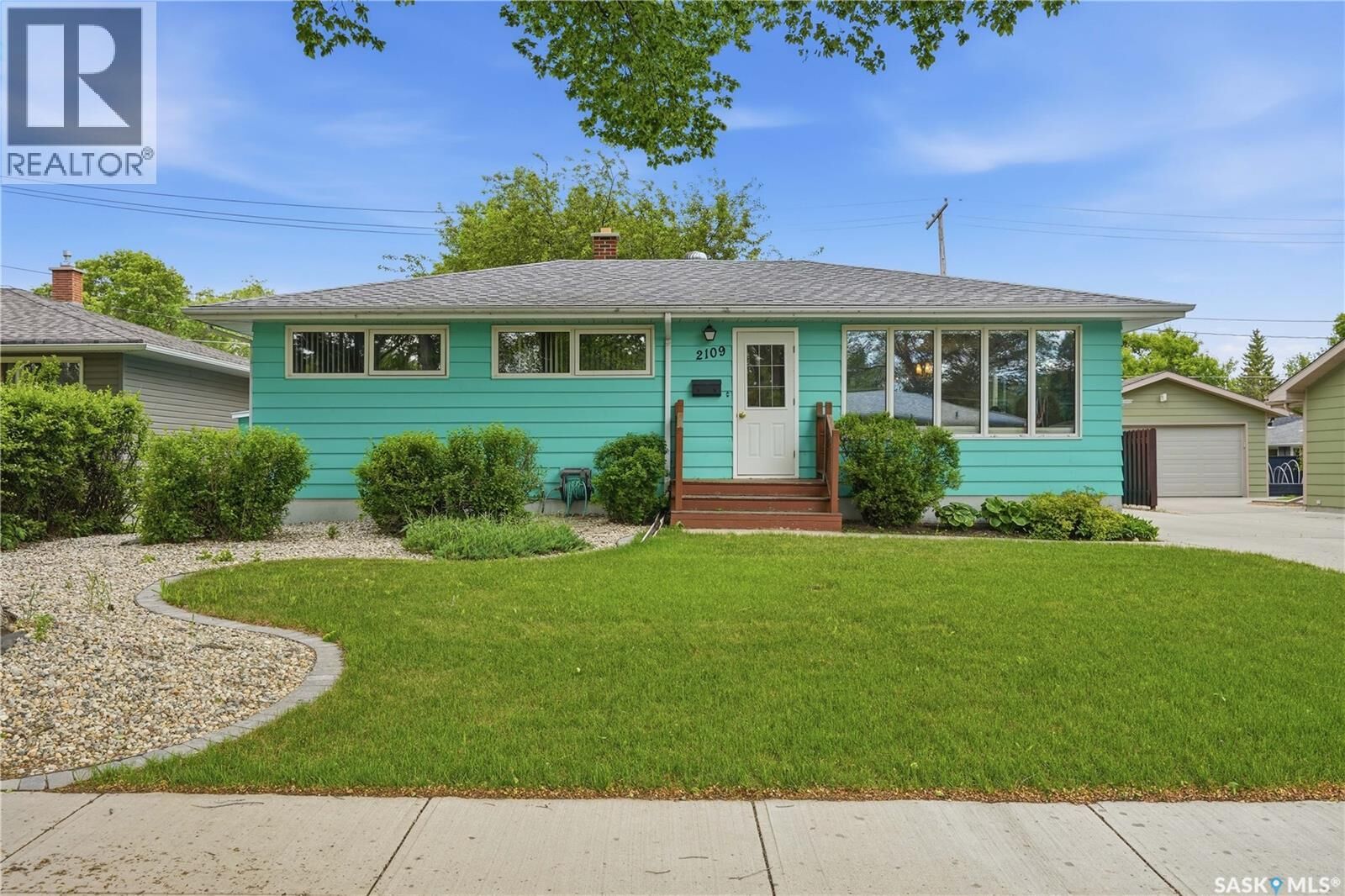 Property Photo: 2109 Dufferin Road SK S4S 5B4