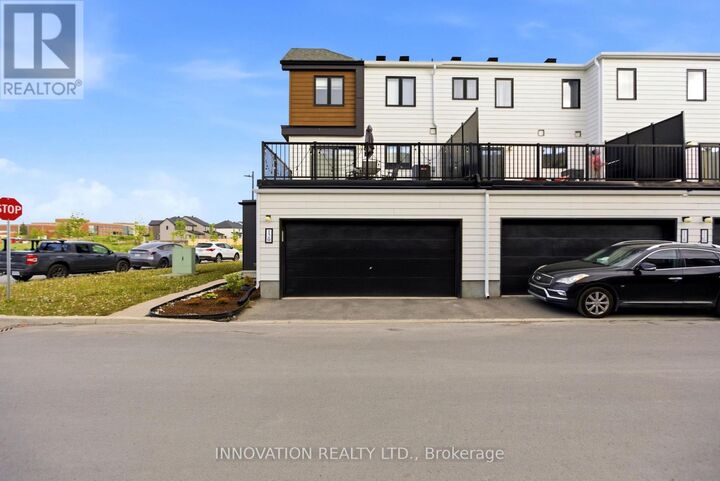 Property Photo: 120 Kyanite Lane ON K2J 7B5