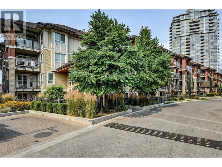 Property Photo:  1099 Sunset Drive 226  BC V1Y 9Z2 