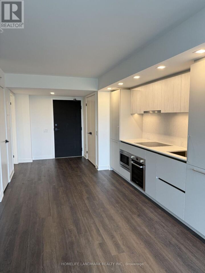 Property Photo: 609 Sherbourne Street 2205 ON M4X 1K7