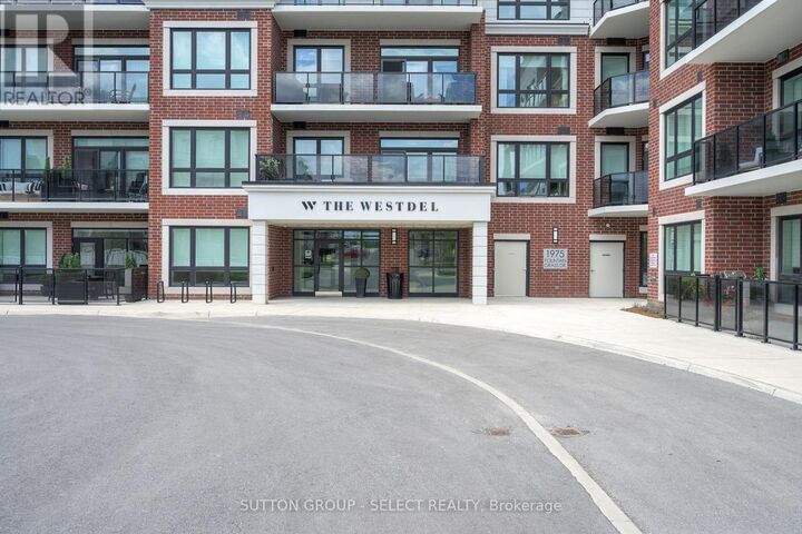 Property Photo: 1975 Fountain Grass Drive 309 ON N6K 0M3
