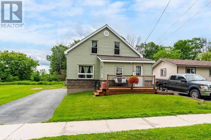Property Photo:  21 Maple Street  ON L0K 2A0 