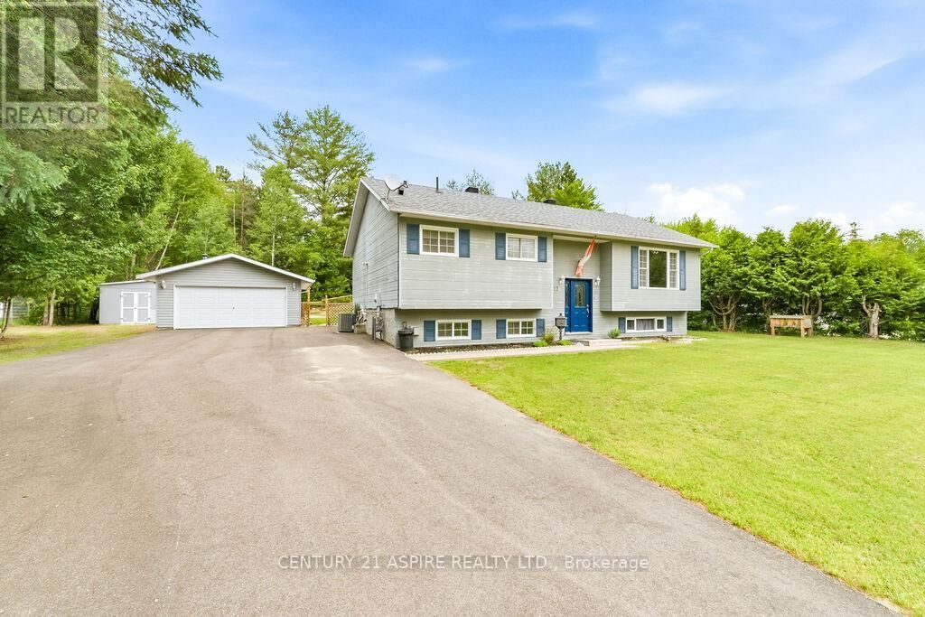 Property Photo:  17 Martin Street  ON K0J 1J0 