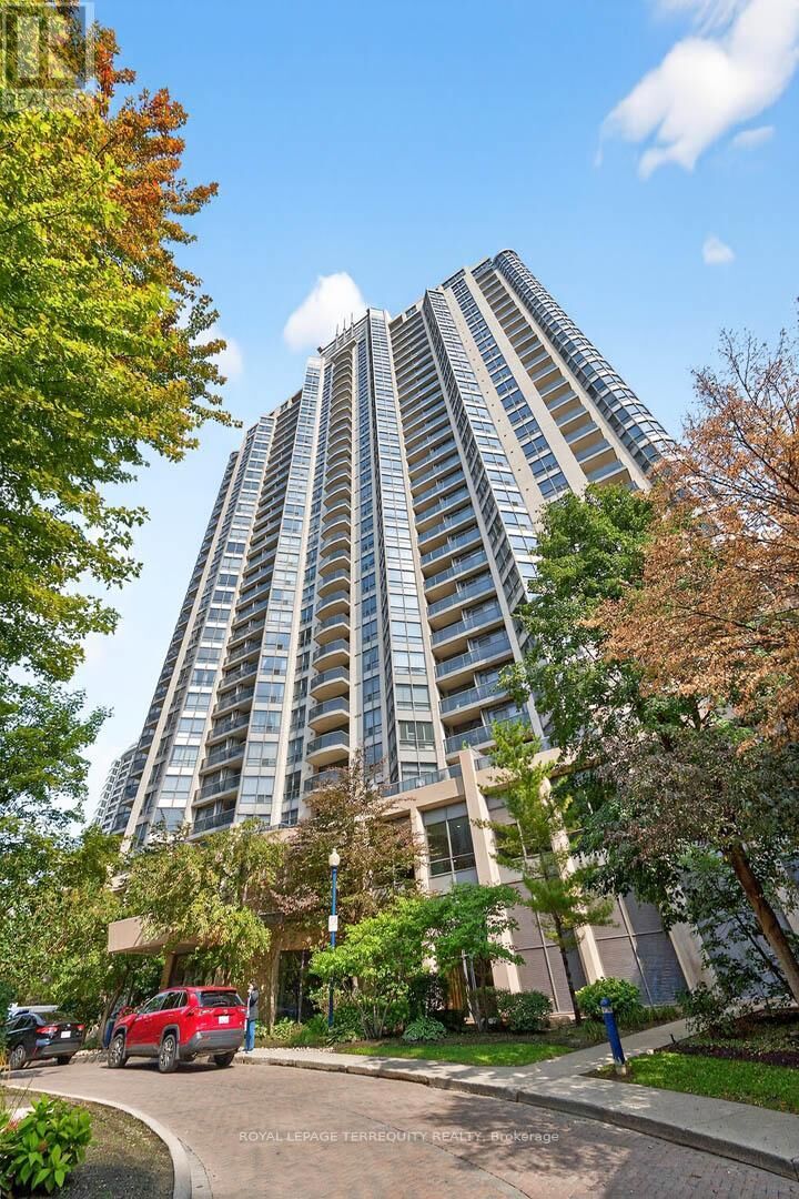 Property Photo: 10 Northtown Way 2510 ON M2N 7L4