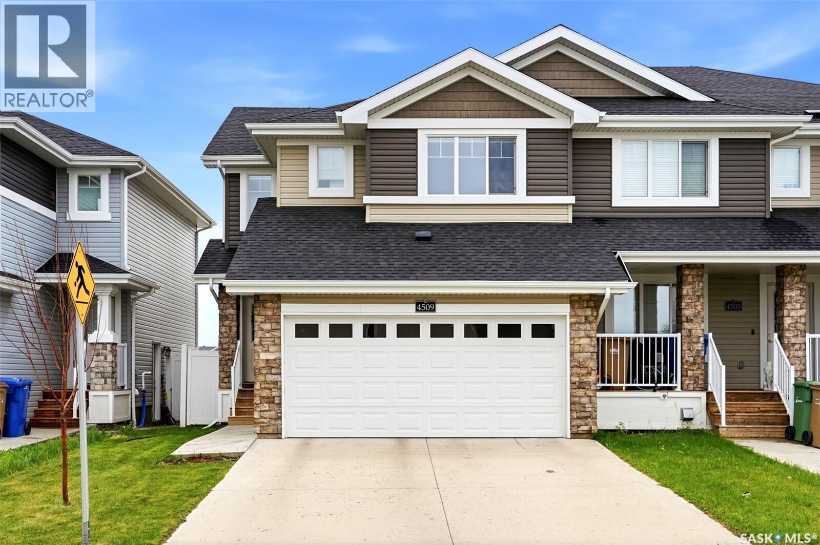 Property Photo:  4509 E Keller Avenue  SK S4V 1P4 