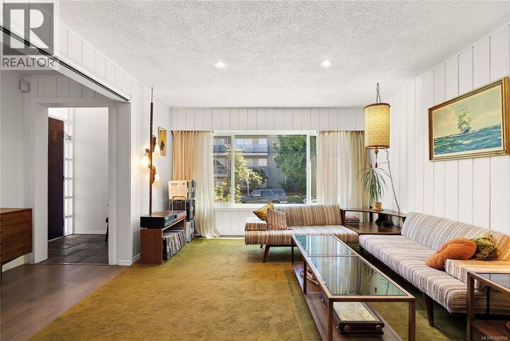 Property Photo: 626 Constance Avenue BC V9A 6N7