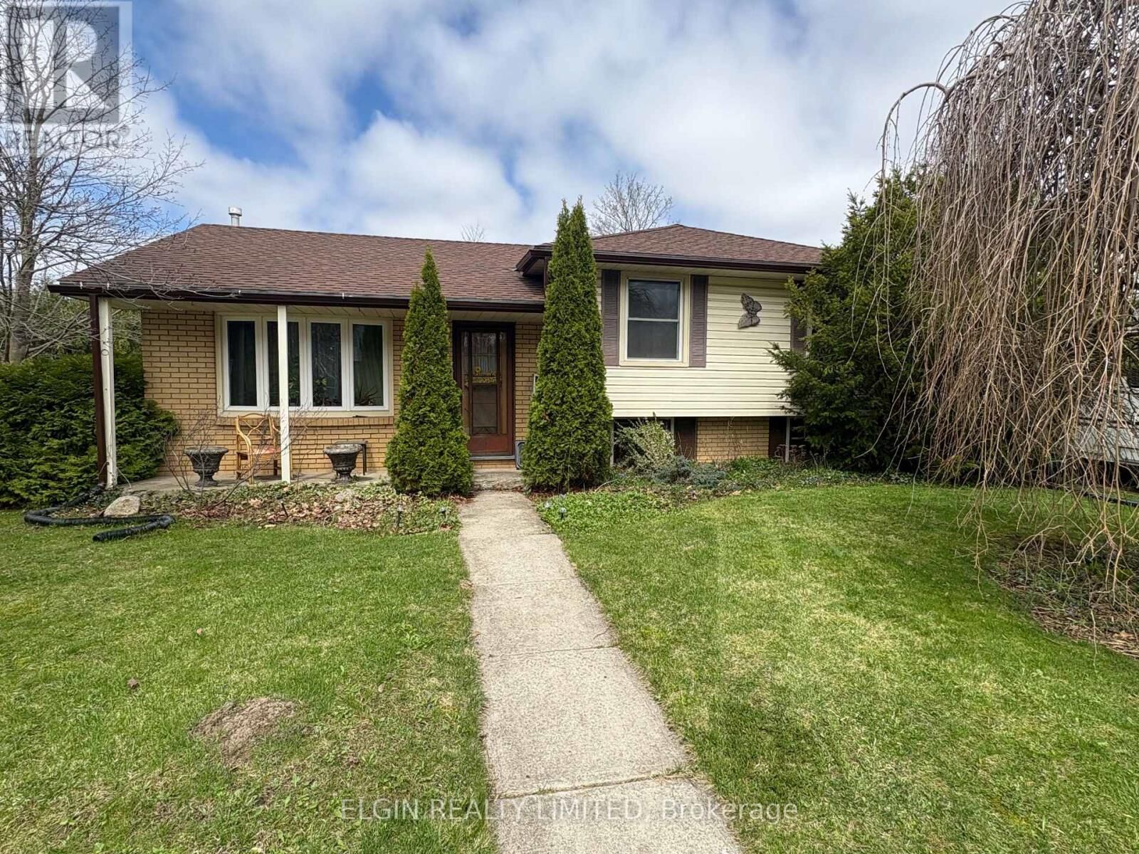 Property Photo: 14 Glanworth Avenue ON N5R 1E7