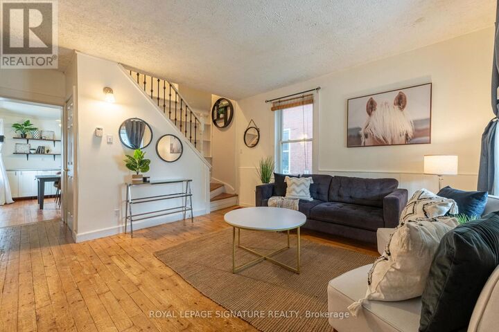 Property Photo:  195 Rubidge Street  ON K9J 3N6 