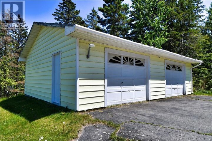 Property Photo: 901 North Road NB E5E 1C8