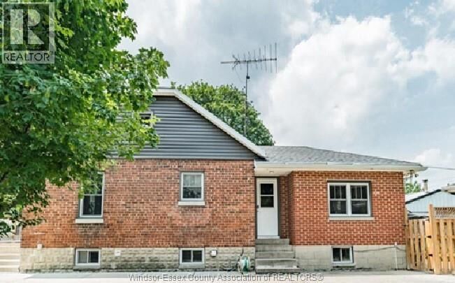 Property Photo: 41 Alexandra Southwest Back ON N7M 1X9