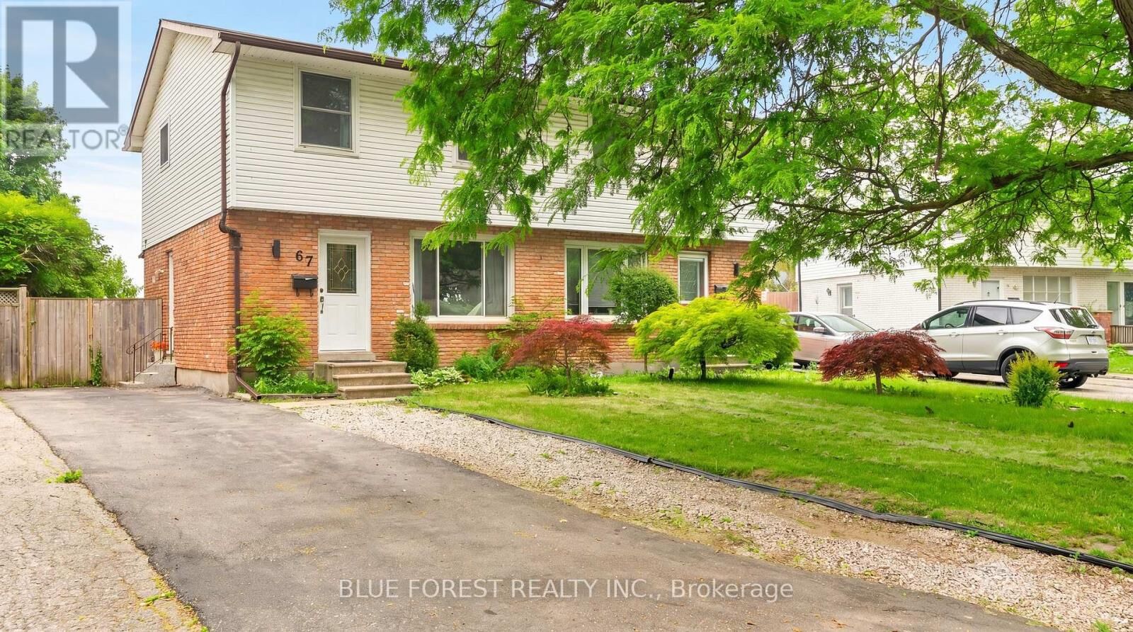 Property Photo:  67 Breckenridge Crescent  ON N6E 1H6 