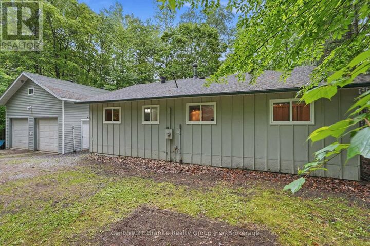 Property Photo:  76 Rock Lake Court  ON K0L 1C0 