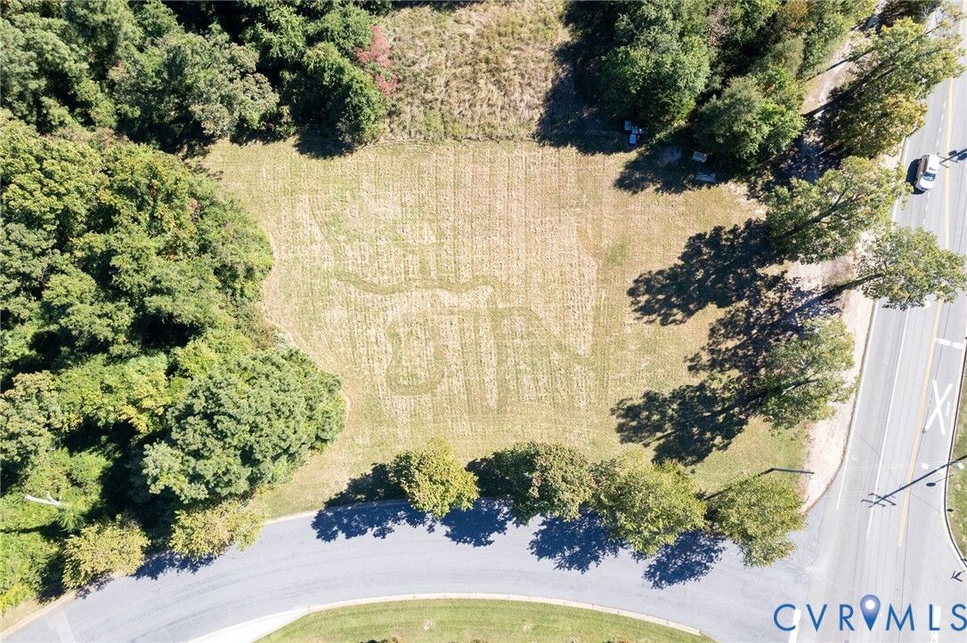 Property Photo: 3002 Mountain Road VA 23060