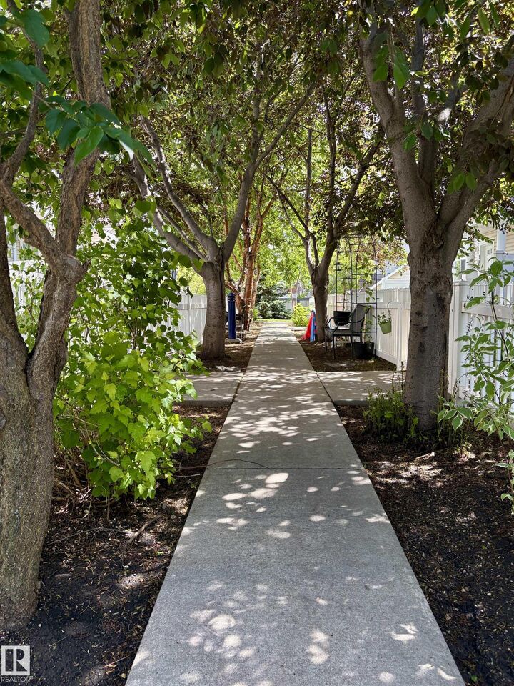 Property Photo:  1804 70 Street SW 184  AB T6X 0H4 