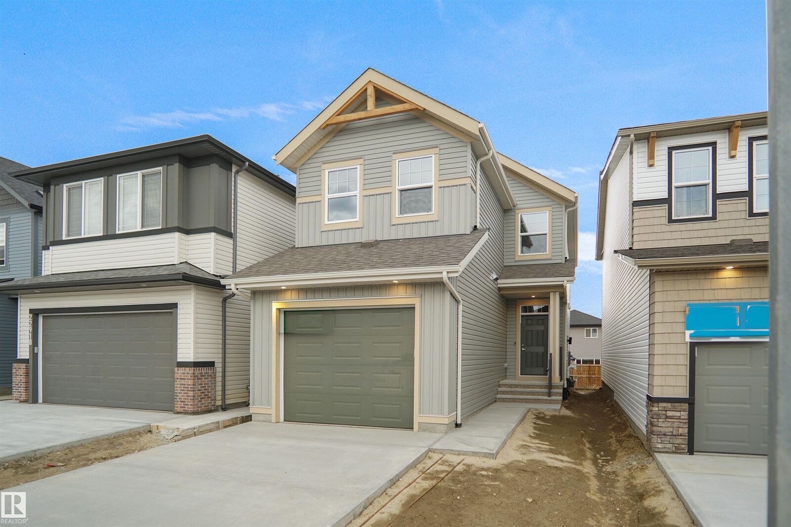Property Photo: 22928 95 Avenue NW AB T5T 7H5