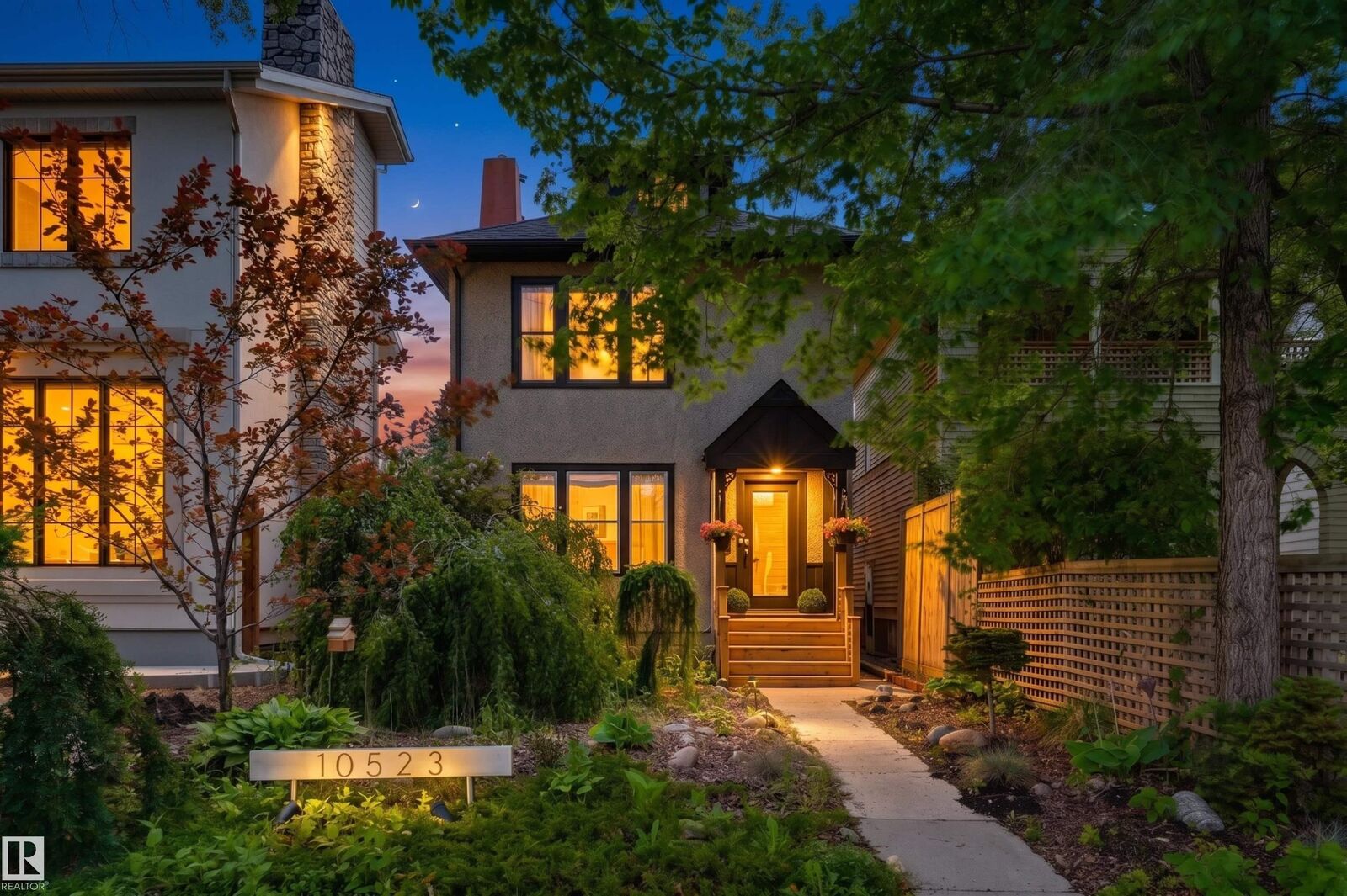 Property Photo:  10523 127 Street NW  AB T5N 1V8 