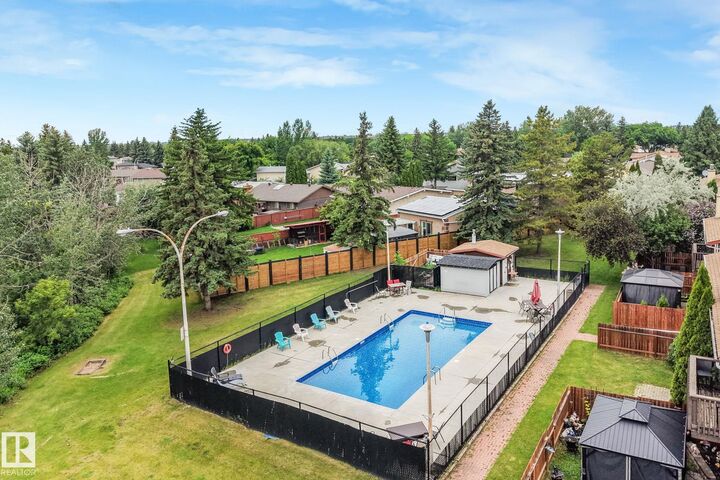 Property Photo:  2921 130 Avenue NW  AB T5A 3M1 