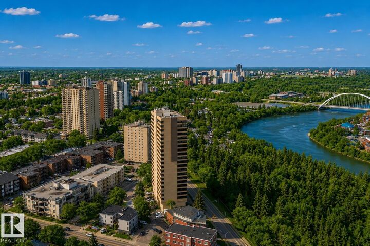 Property Photo: 9929 Saskatchewan Drive NW 203 AB T6E 5J9