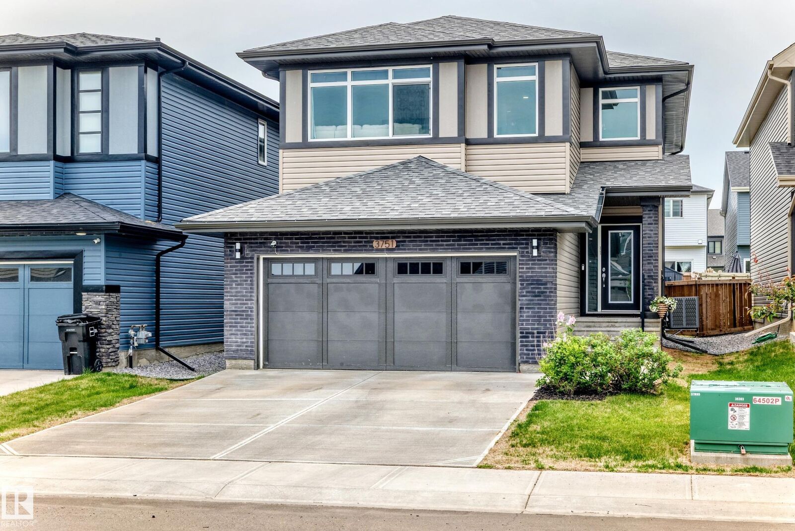 Property Photo: 3751 Cross Landing SW AB T6W 4X5