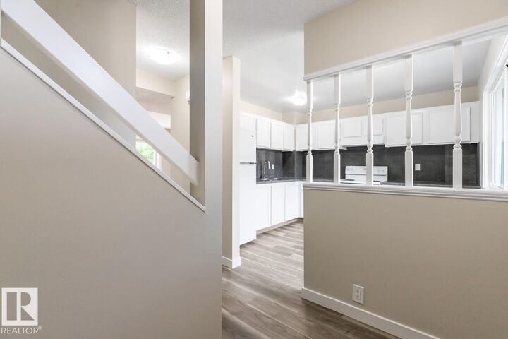 Property Photo:  3159 138 Avenue NW  AB T5Y 1R1 