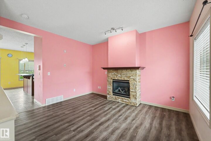 Property Photo: 13825 155 Avenue NW 92 AB T6V 0B8