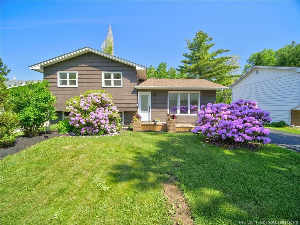 Property Photo:  163 Glenwood Drive  NB E1A 2N2 