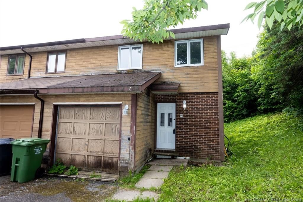 Property Photo: 38 Angelview Court NB E3B 7A8