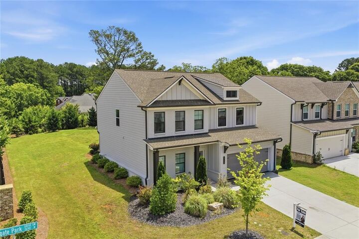Property Photo: 2700 Westgate Park Drive GA 30052