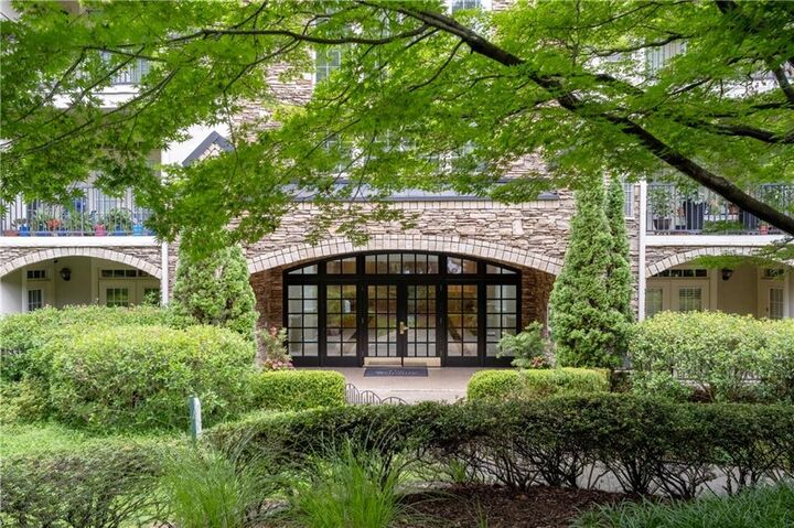 Property Photo:  3047 Lenox Road NE 1103  GA 30324 