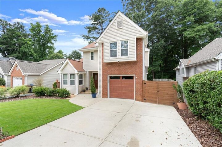 Property Photo: 907 Bradford Lane GA 30062