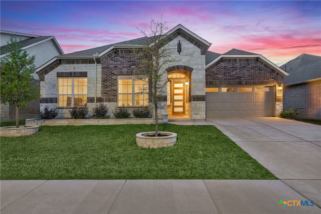 Property Photo: 421 Abruzzi Street TX 78641