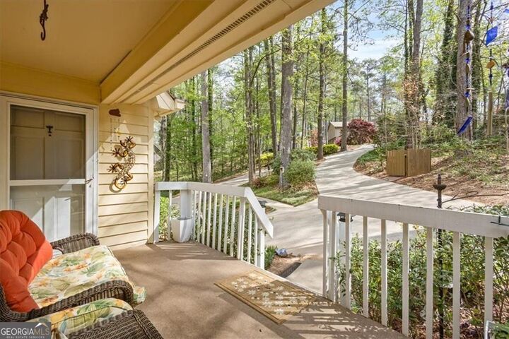 Property Photo:  6950 Springwood Drive  GA 30135 