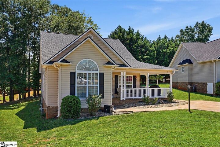 Property Photo: 214 Cool Water Court SC 29316