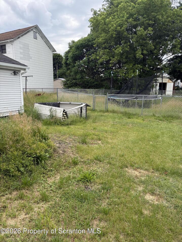 Property Photo:  340 Delaware Street  PA 18433 