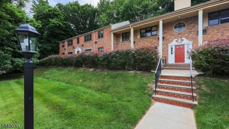 Property Photo: 37 Sandra Circle 4 NJ 07090
