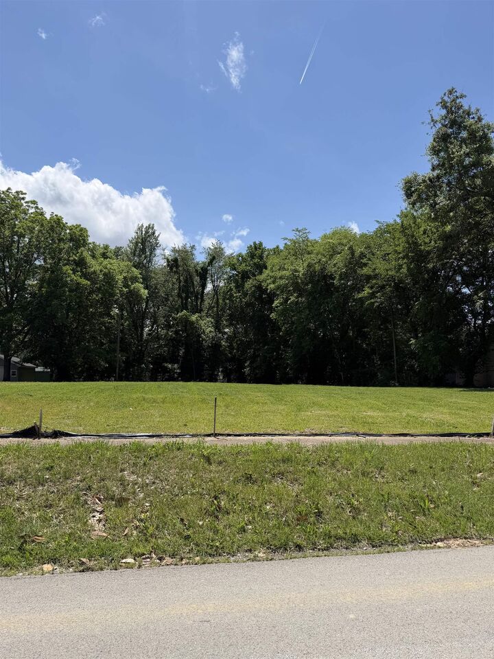 Property Photo:  110 Second St  KY 42406-0000 