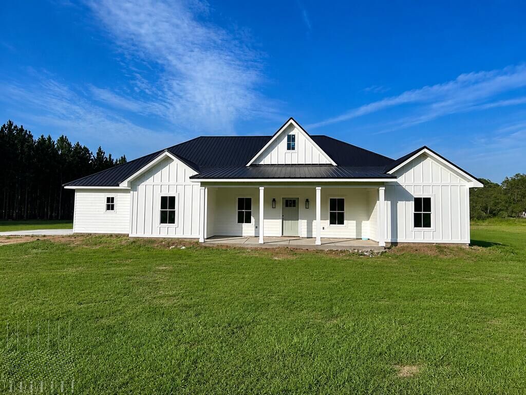 Property Photo: 999 Darwell Long Road NE GA 31316