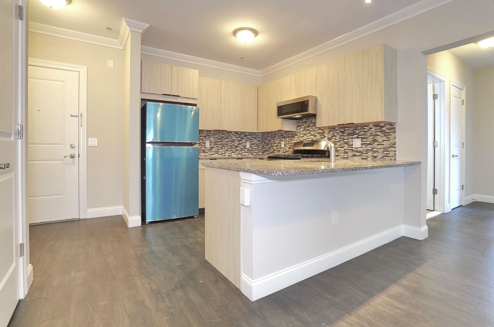 Property Photo:  3611 Park Ave 303  NJ 07087 