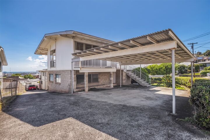 Property Photo: 801 N Judd Street 1 HI 96817