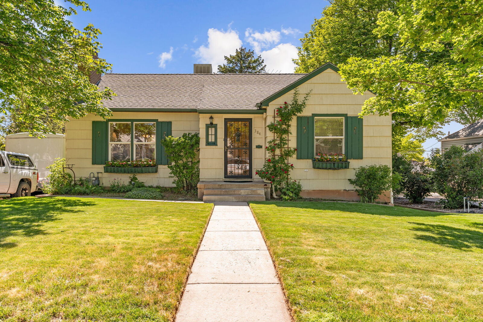 Property Photo: 384 S 300 W UT 84720