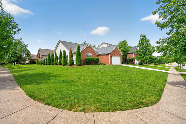 Property Photo:  1208 Passage Mound Way  KY 40509 