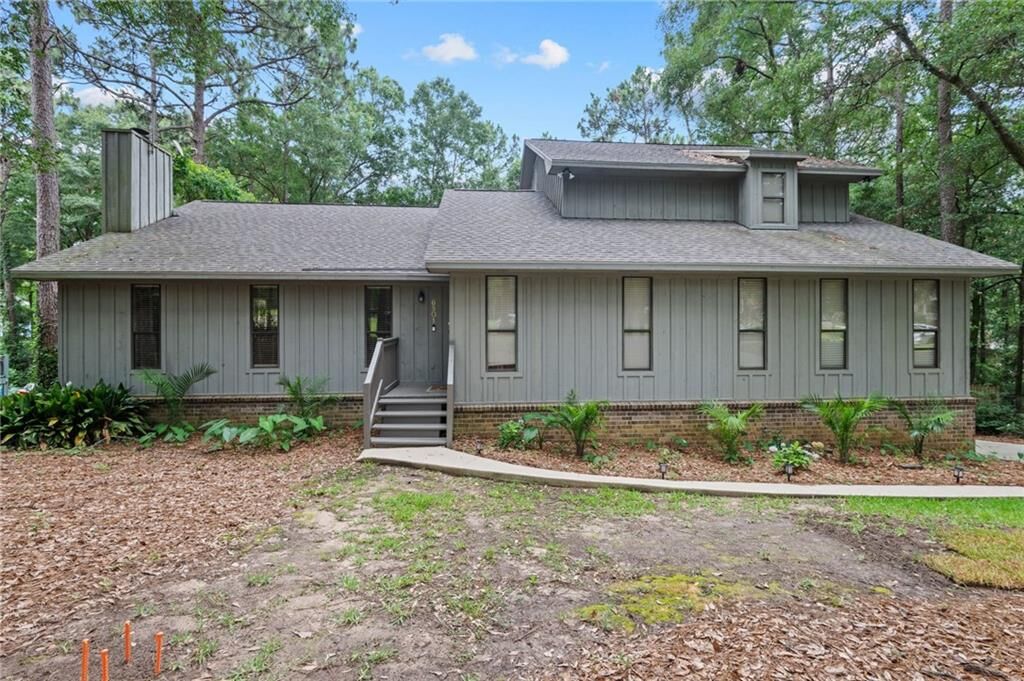 Property Photo: 6501 Sugar Creek Drive S AL 36695