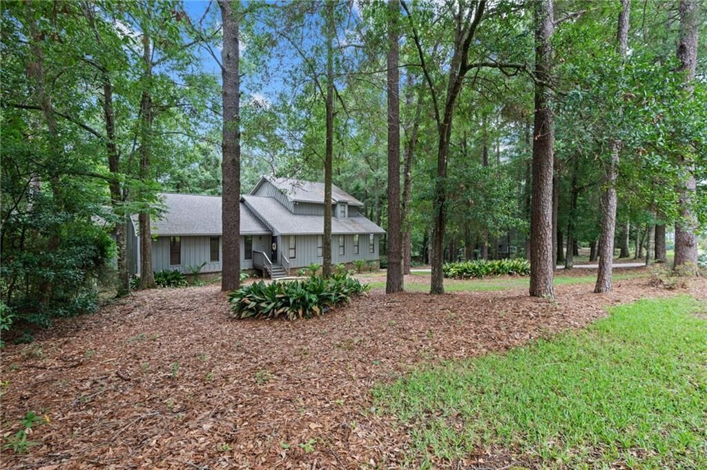 Property Photo:  6501 Sugar Creek Drive S  AL 36695 
