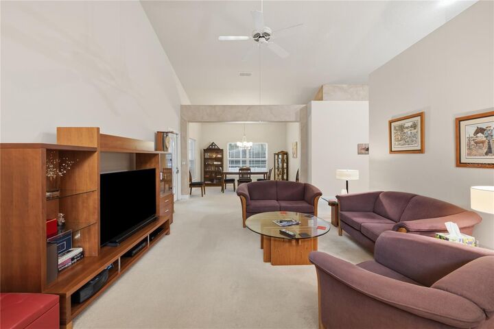 Property Photo: 1232 Valley Creek Run FL 32792