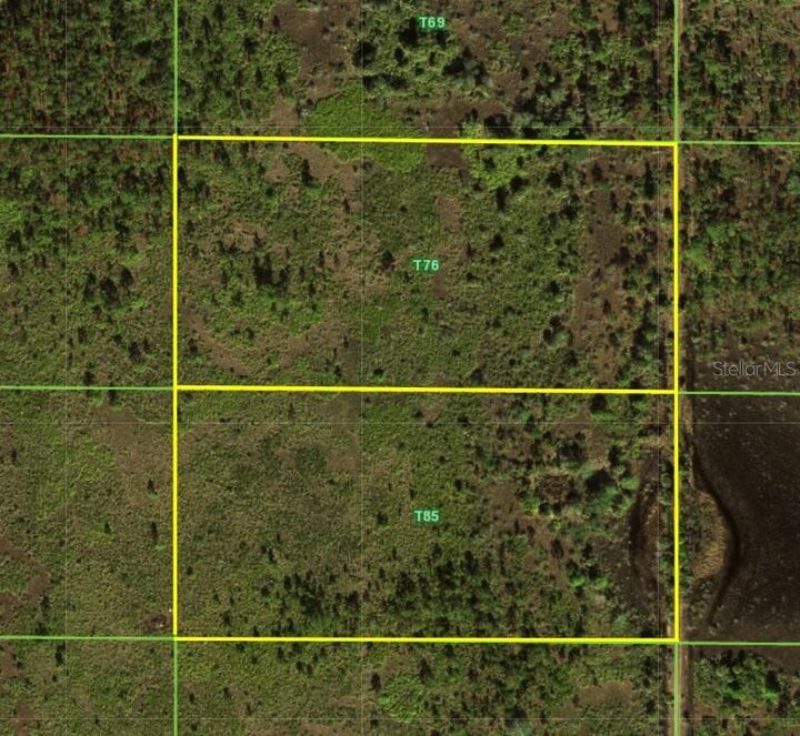 Property Photo: 50530 Bermont Road FL 33982