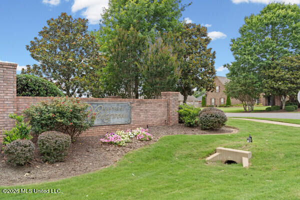 Property Photo:  4832 Wedgewood Drive  MS 38654 